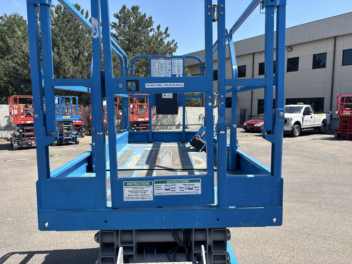 2017 Genie GS-4047-7