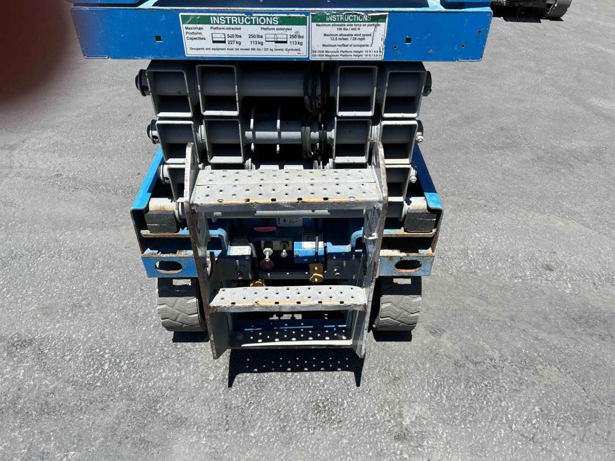 2017 Genie GS-1930