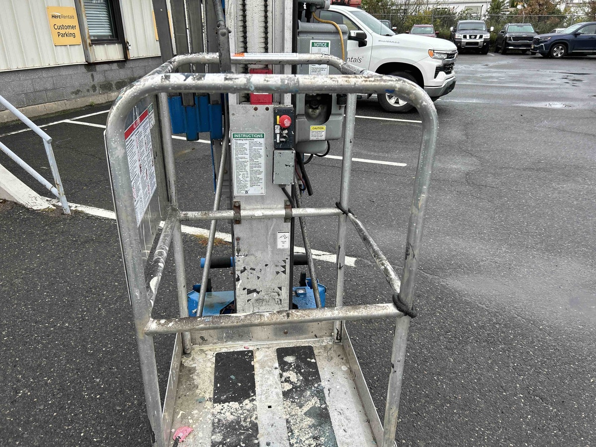 2018 Genie AWP-30S-5