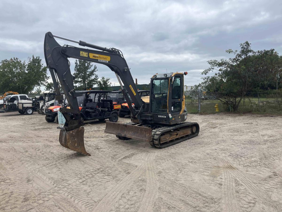 2019 Volvo ECR88D