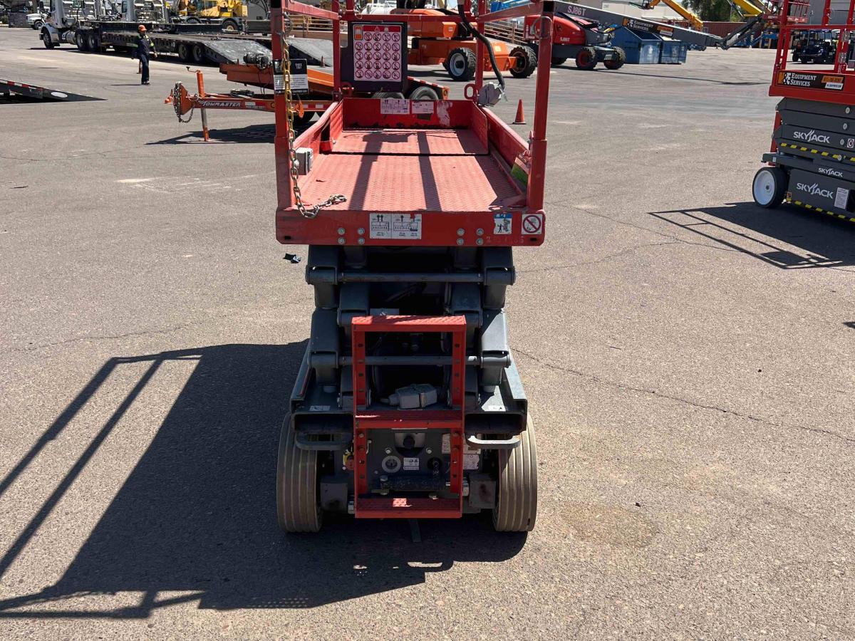 2016 Skyjack SJ3226
