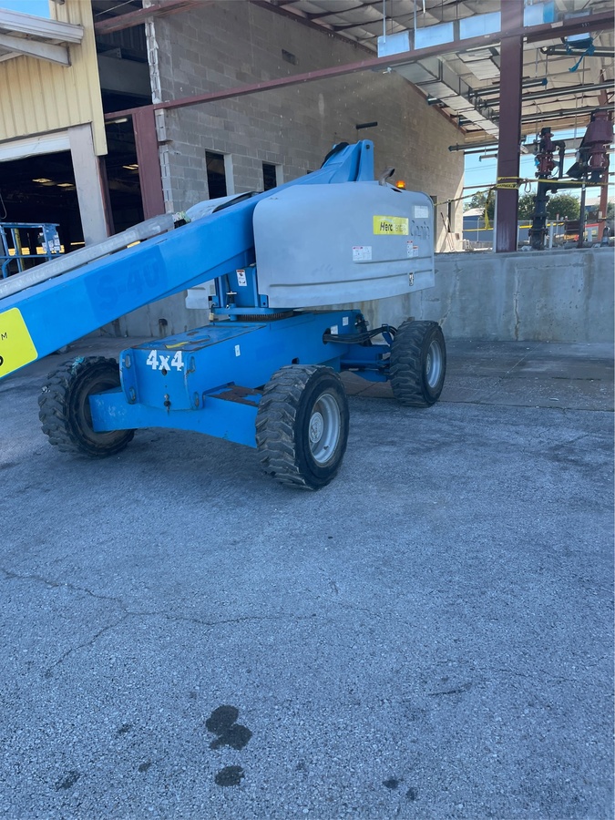 2018 Genie S-40