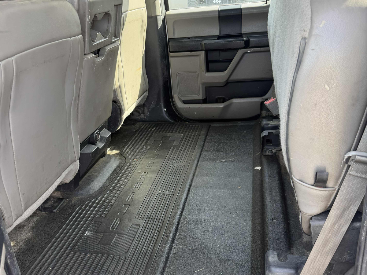 2019 Ford F550-6