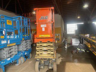 2017 JLG 2632ES