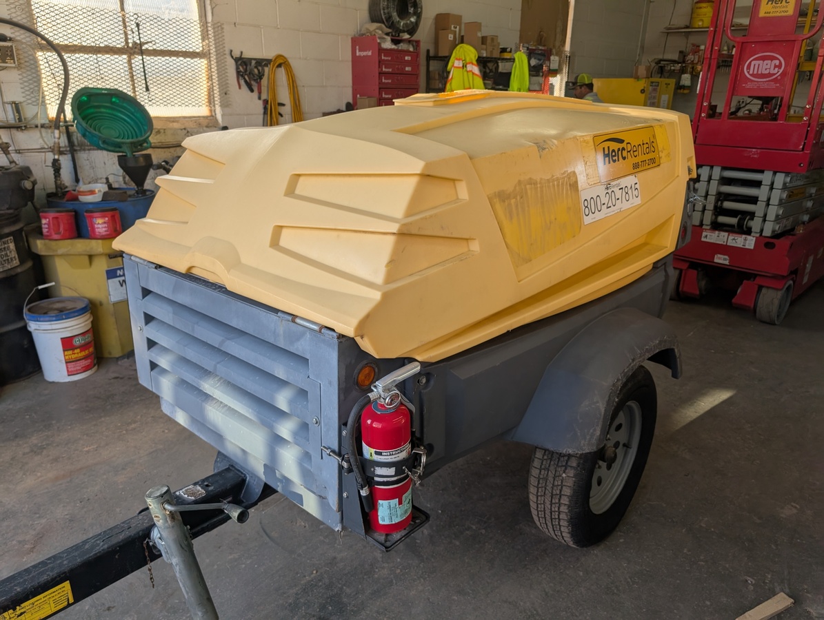 2018 Atlas Copco XAS 400-3