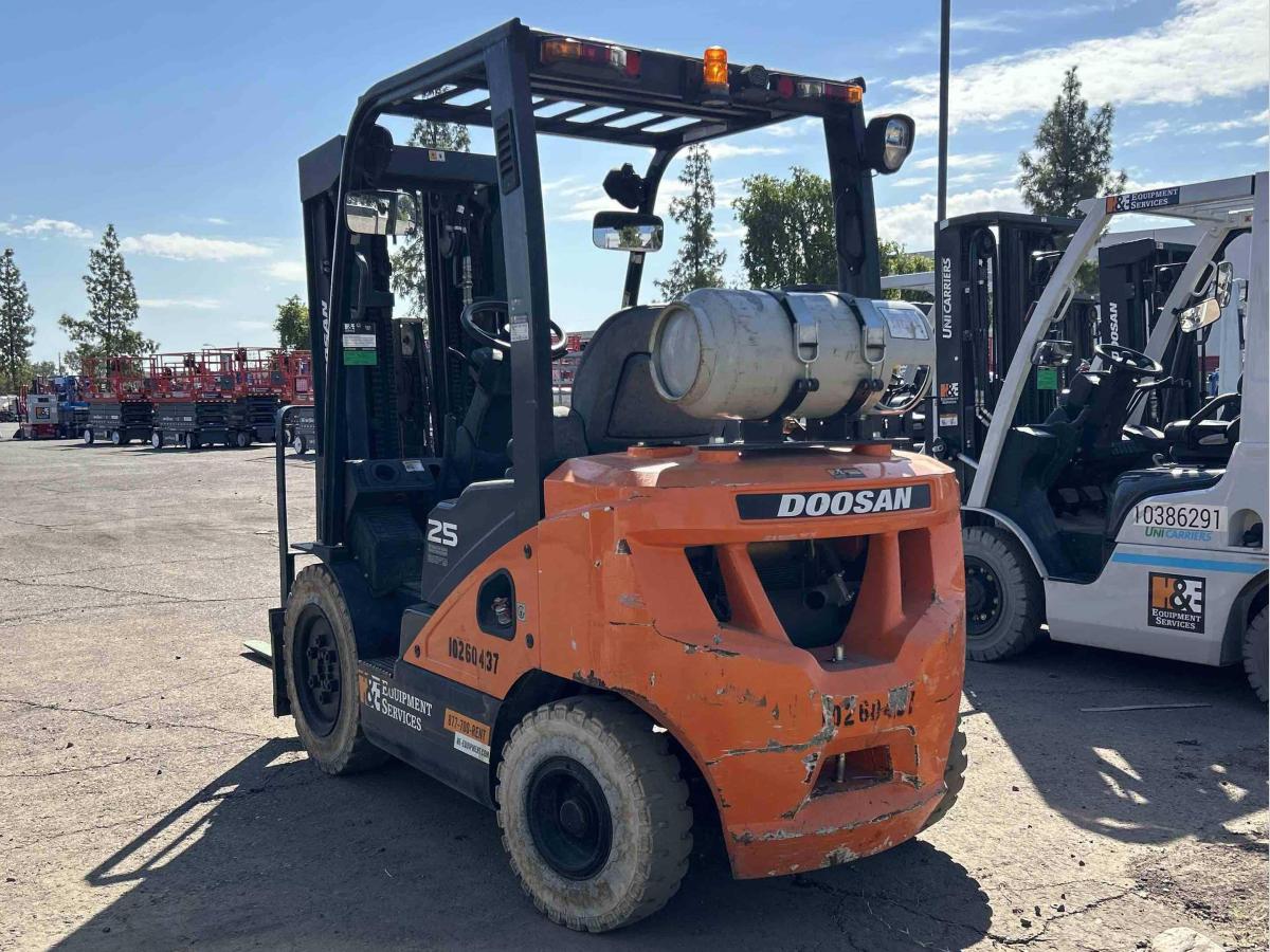 2018 Doosan G25E5