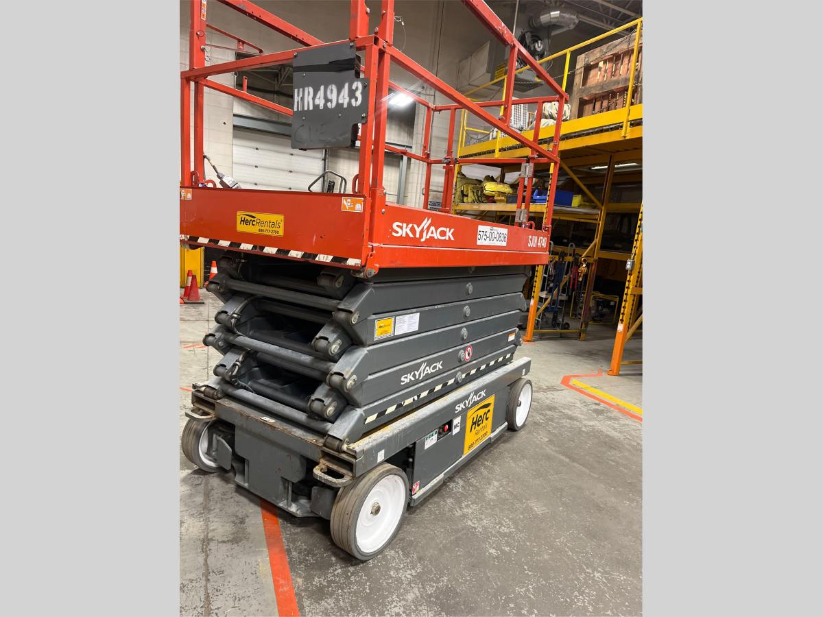2018 Skyjack SJ4740
