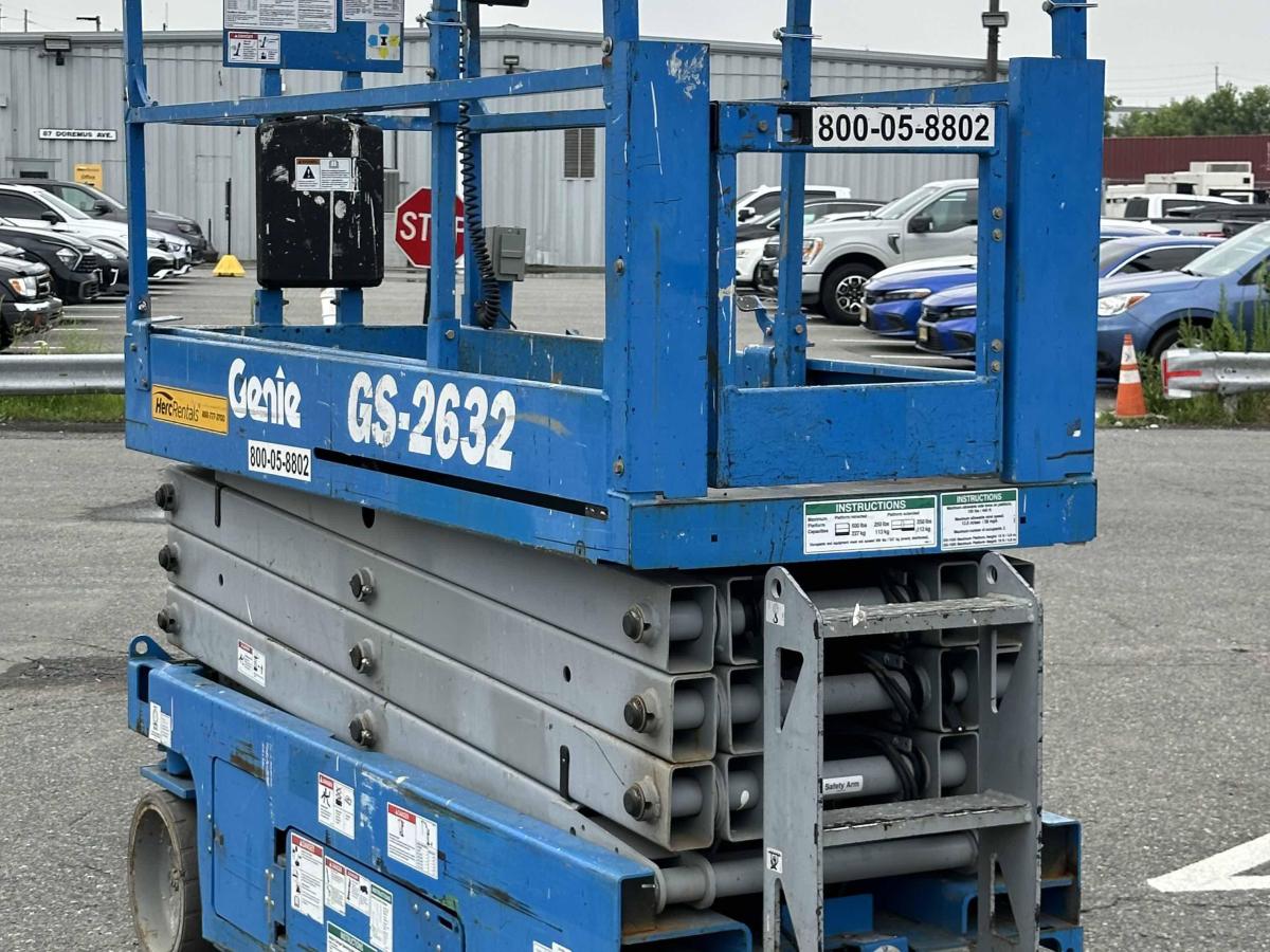 2015 Genie GS-2632