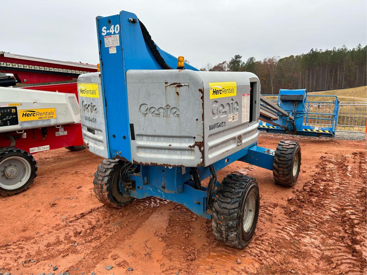 2015 Genie S-40
