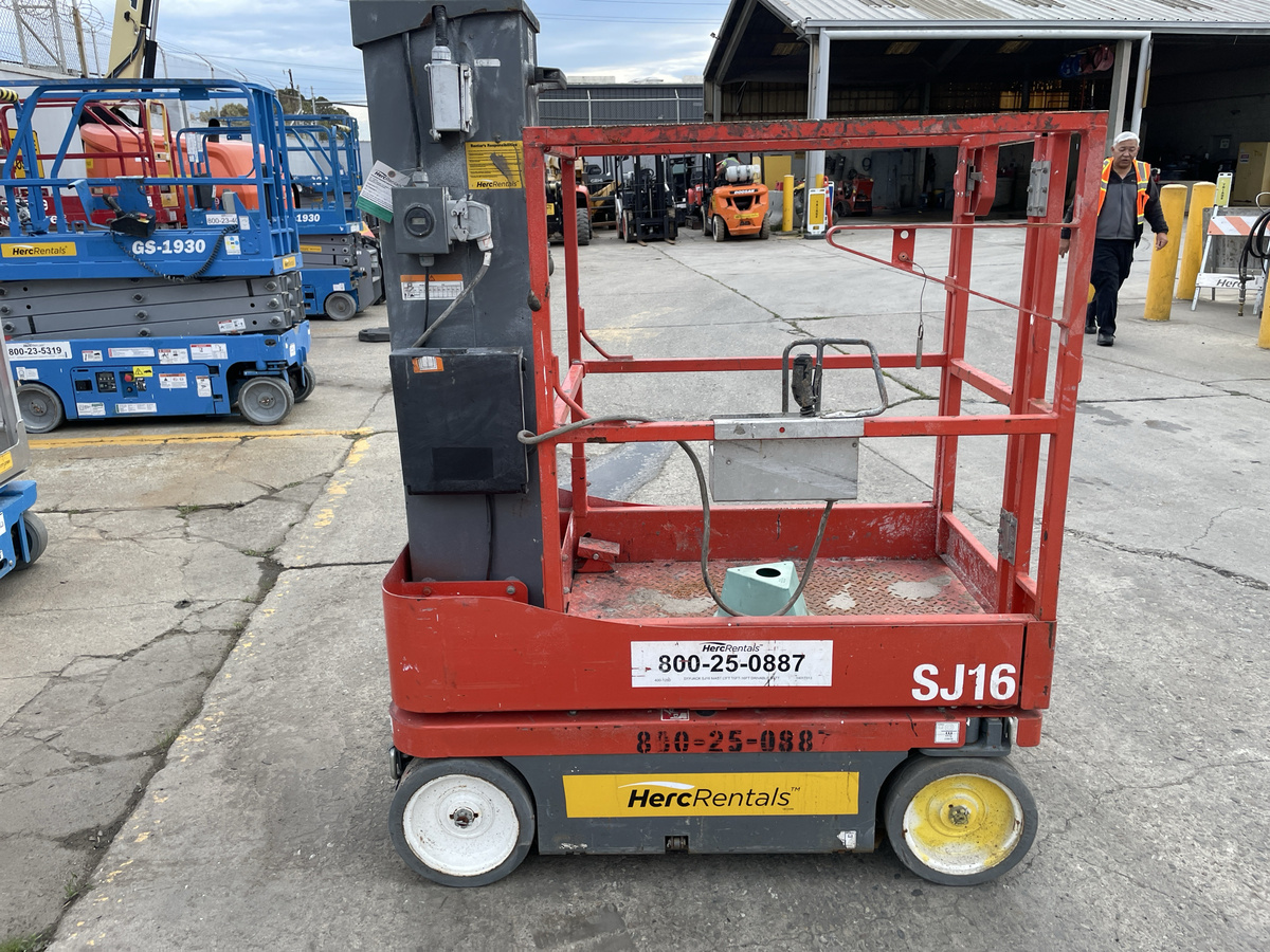 2019 Skyjack SJ16
