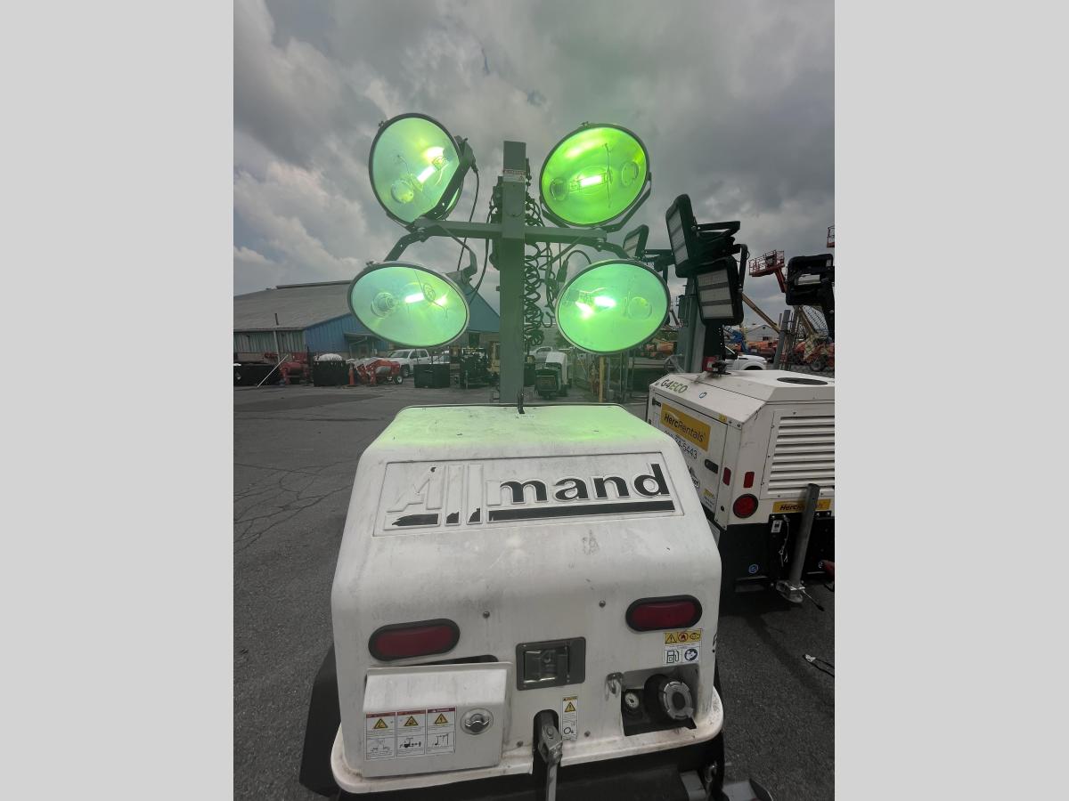 2017 Allmand Night-Lite NL5000-4