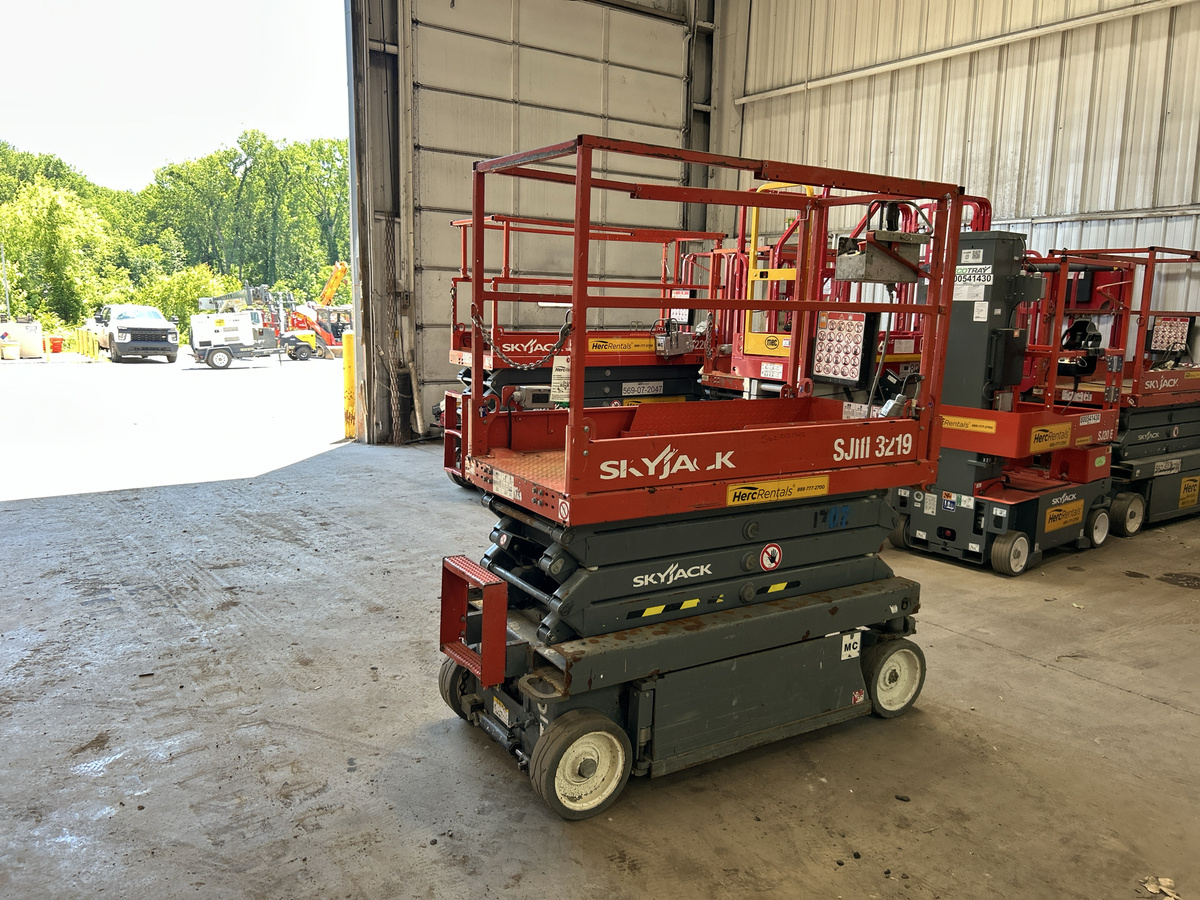 2019 Skyjack SJ3219