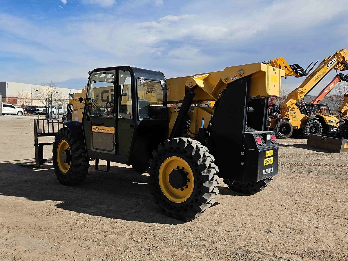 2019 Gehl RS8-42-3