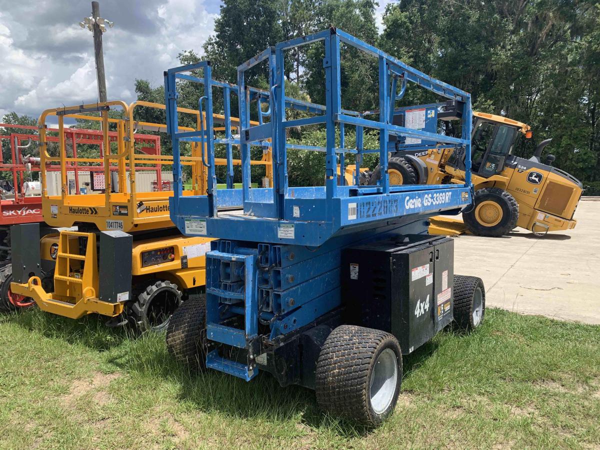 2017 Genie GS-3369 RT-8