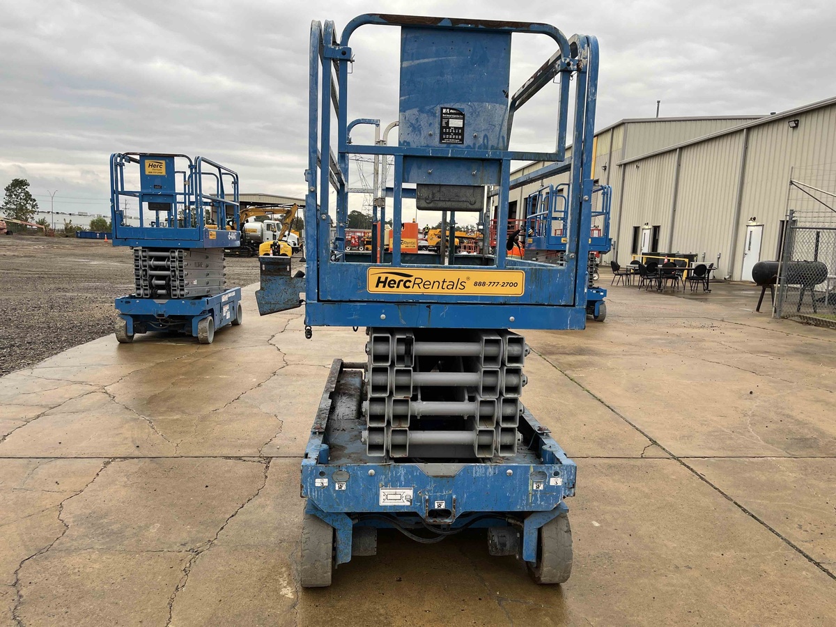 2018 Genie GS-3246-6