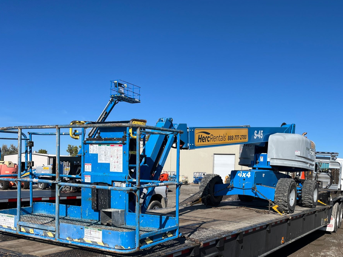 2017 Genie S-45