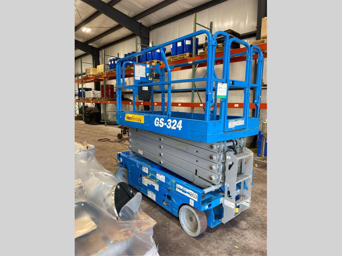 2018 Genie GS-3246