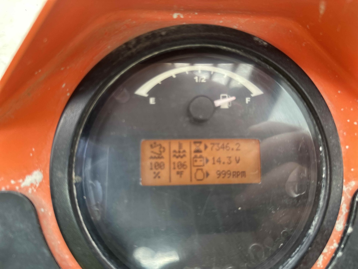 2015 SkyTrak 10054-9