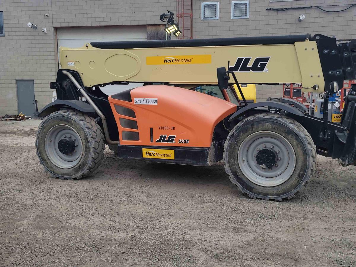 2017 JLG G10-55A