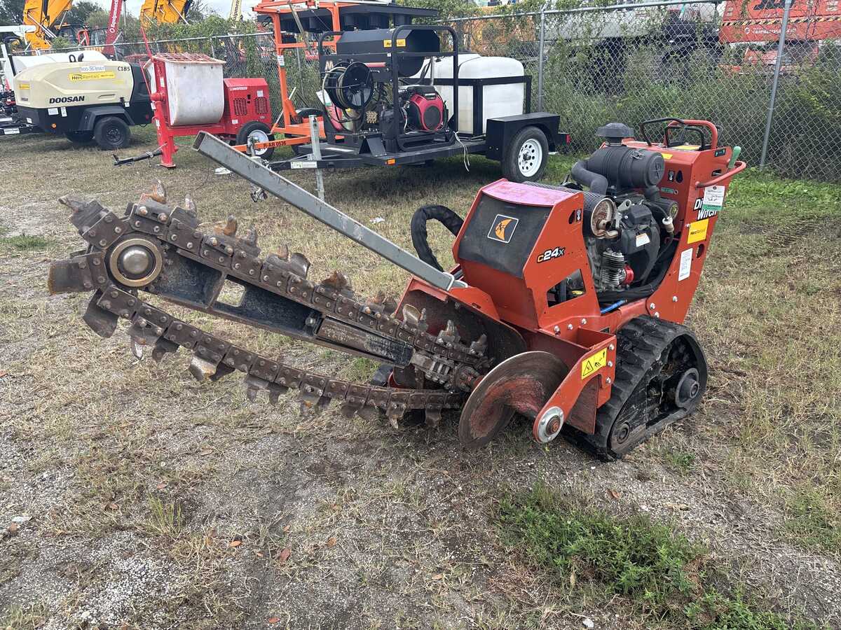 2020 Ditch Witch C24X-4