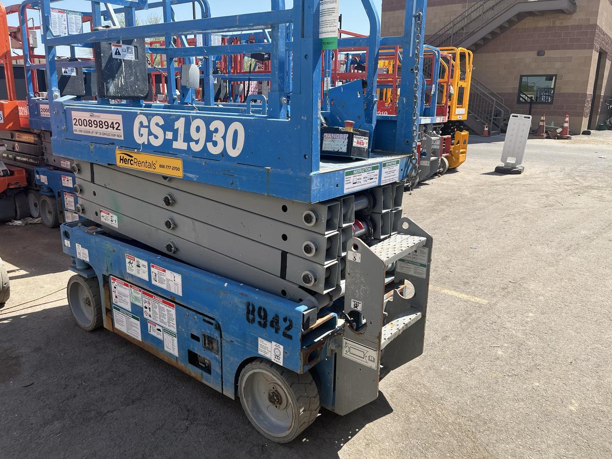 2019 Genie GS-1930-2