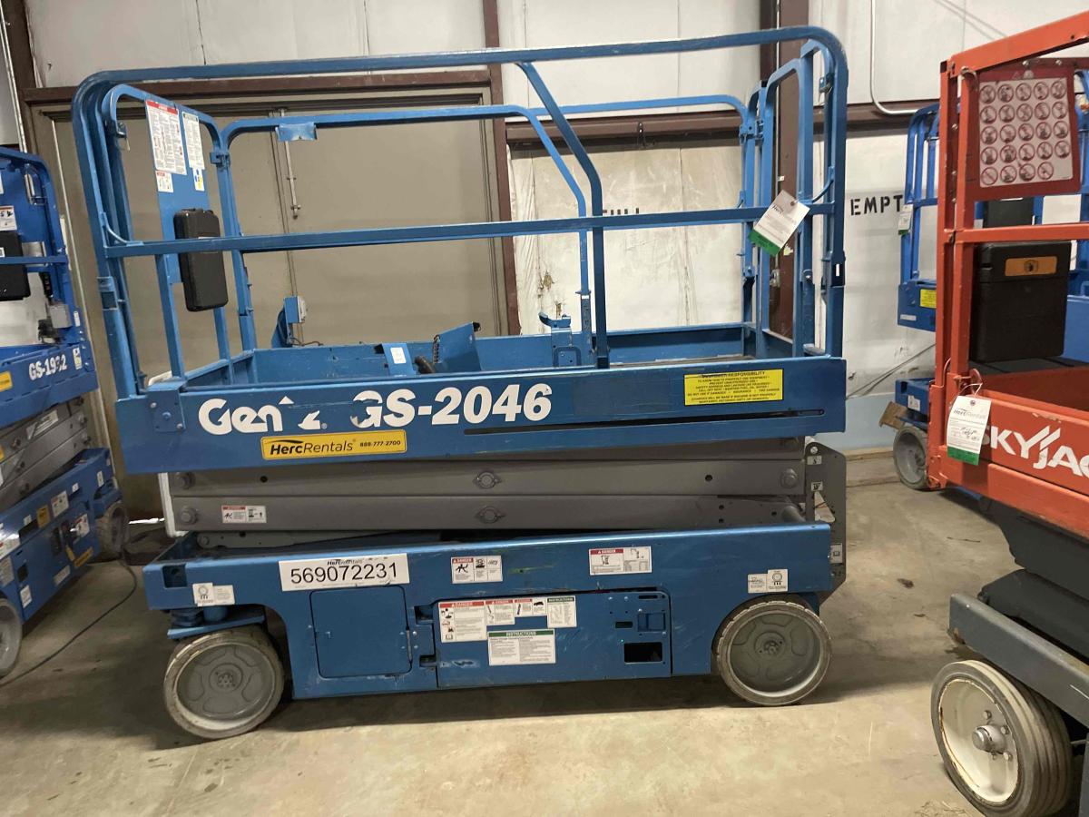 2015 Genie GS-2046