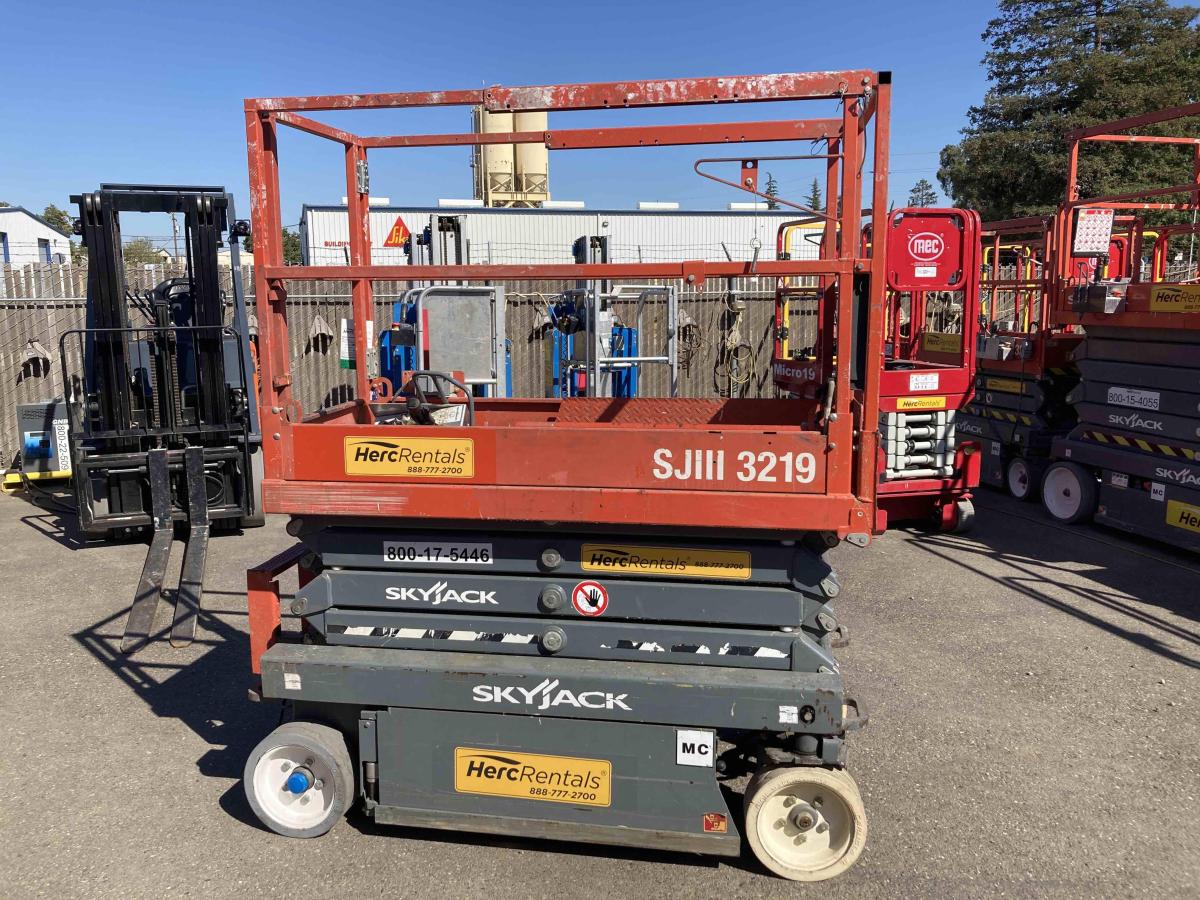 2017 Skyjack SJ3219-1