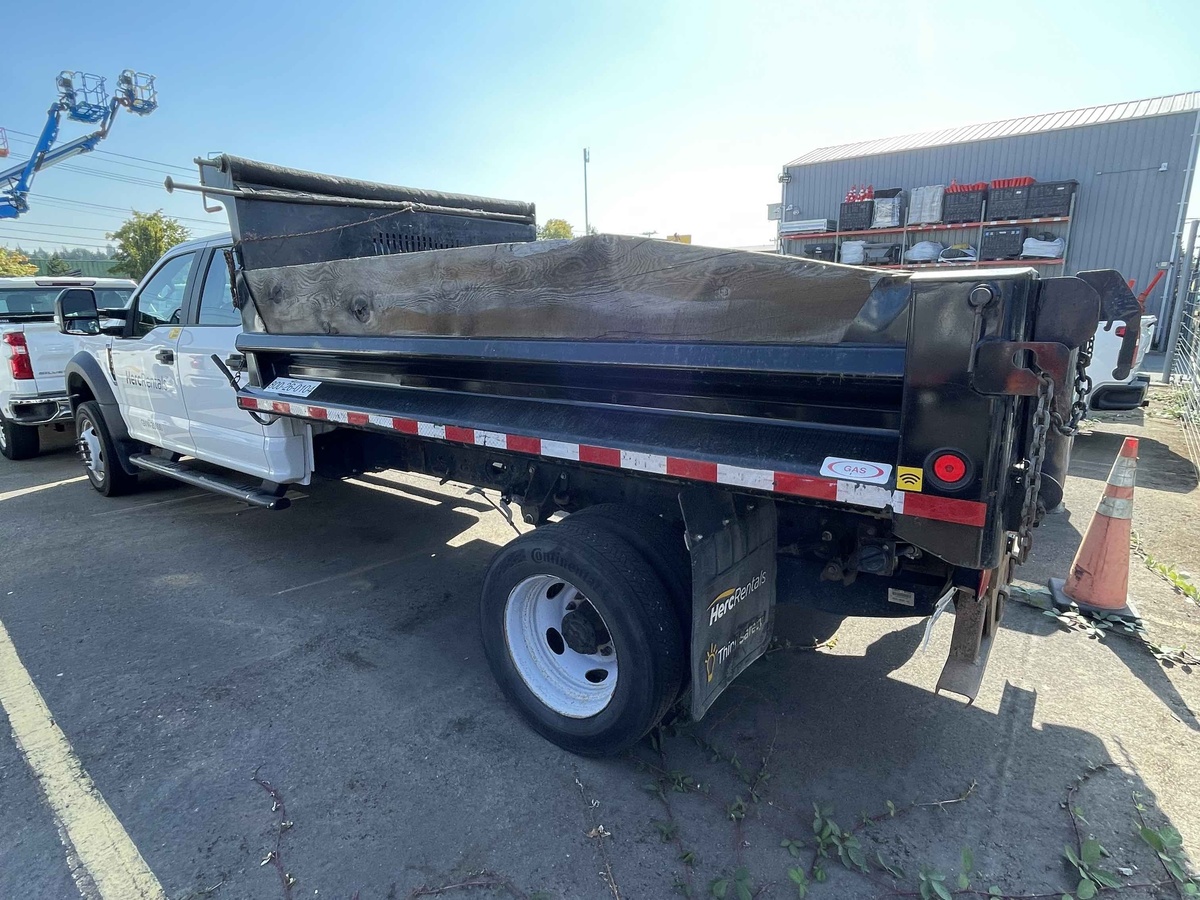 2019 Ford F550-4