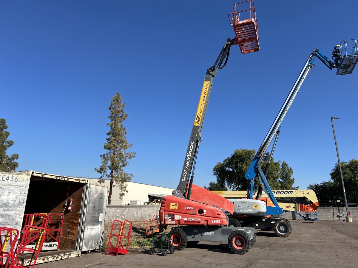2018 Skyjack SJ45 T