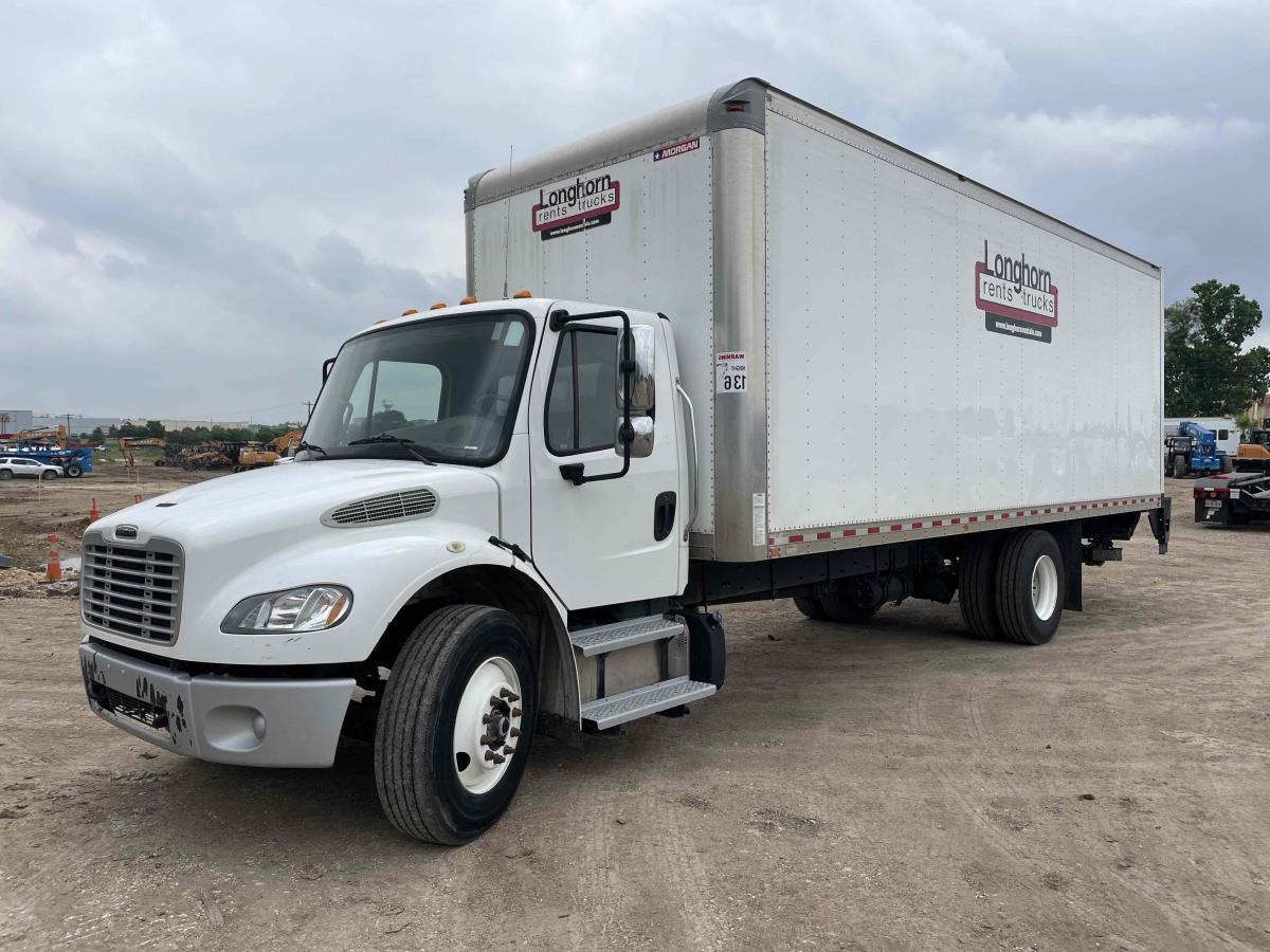 2019 Freightliner M2106