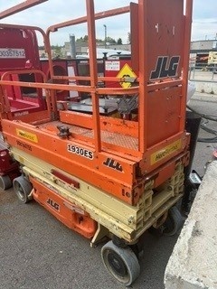 2017 JLG 1930ES-4