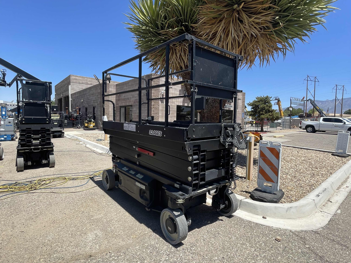 2019 JLG 3246ES-4