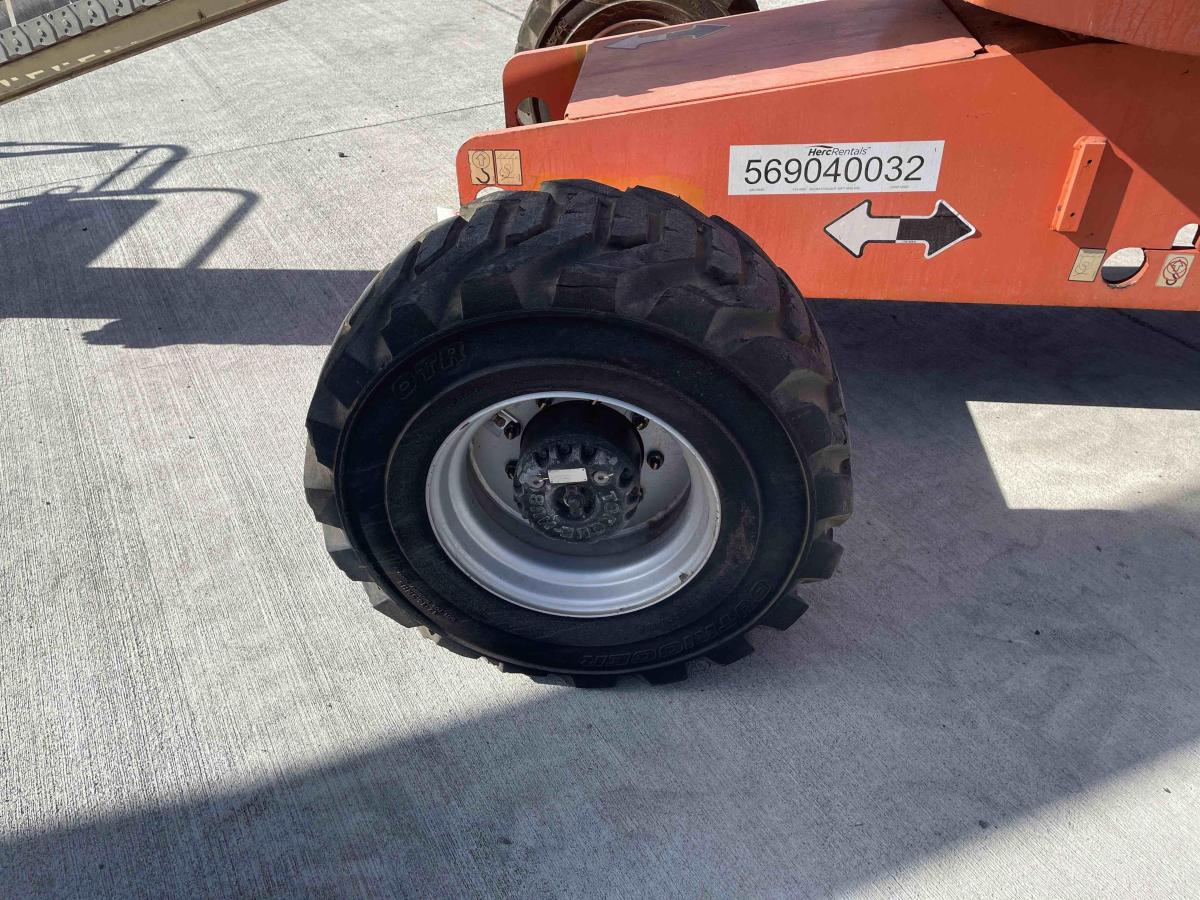 2007 JLG 400S-8
