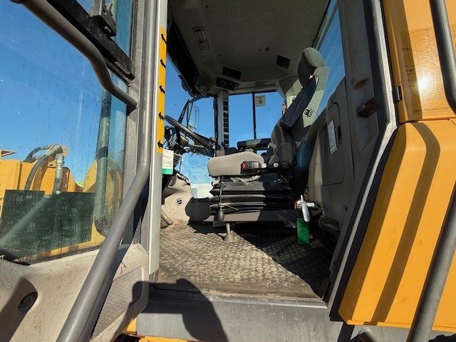 2021 Volvo L70H-3