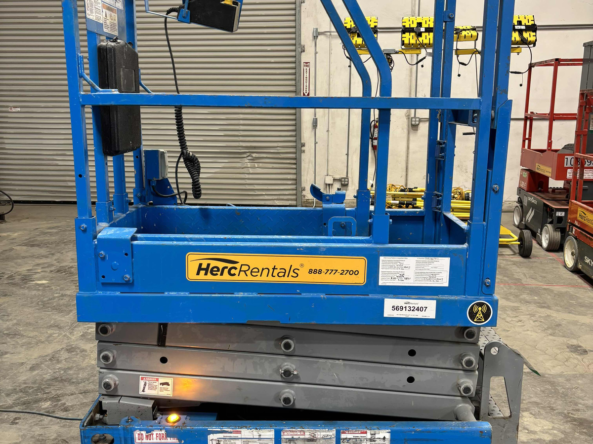 2019 Genie GS1330M-3