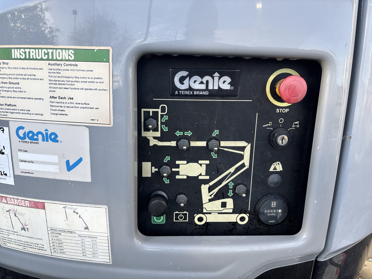 2017 Genie Z-33/18-7
