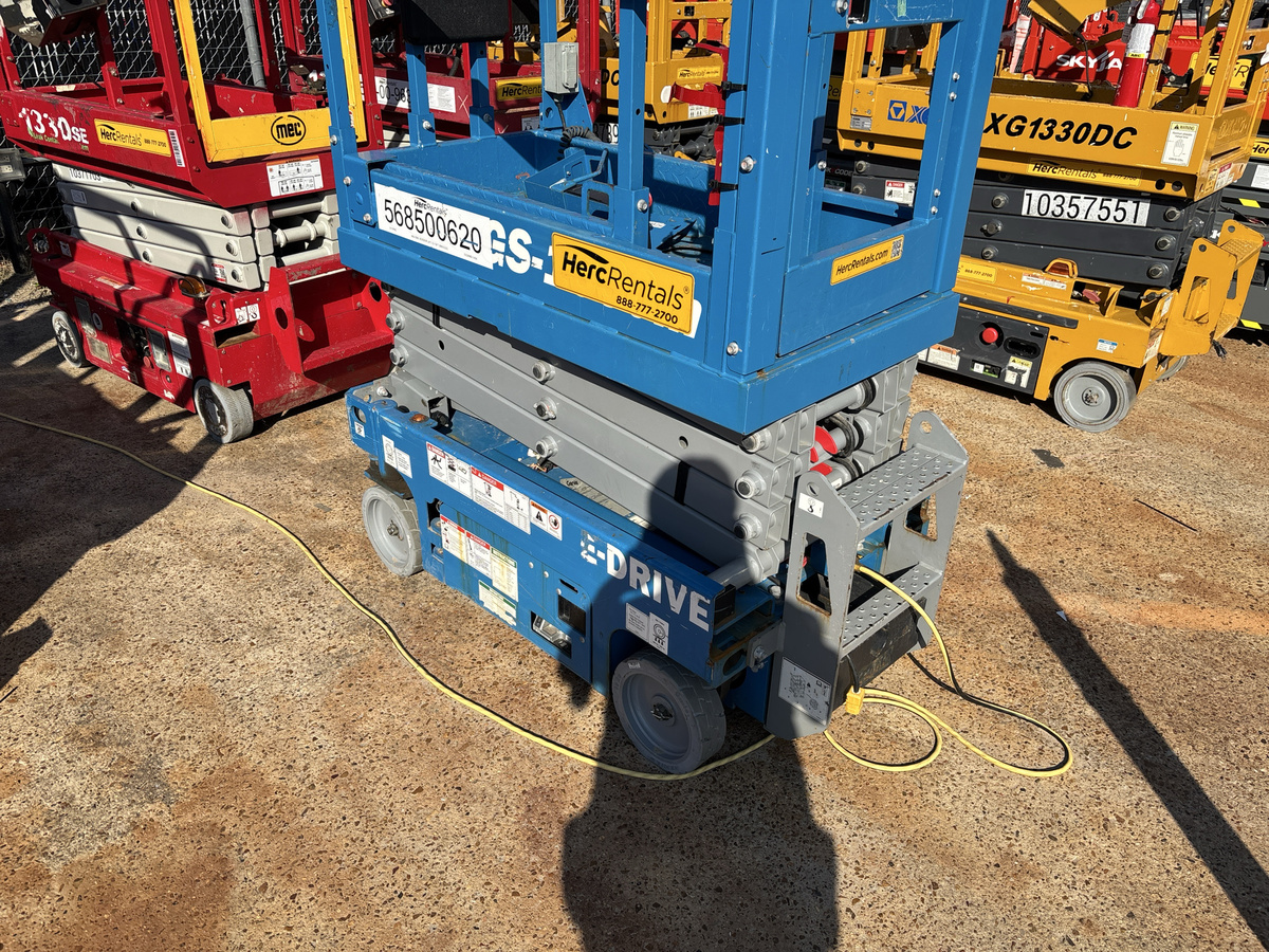 2019 Genie GS1330M-5