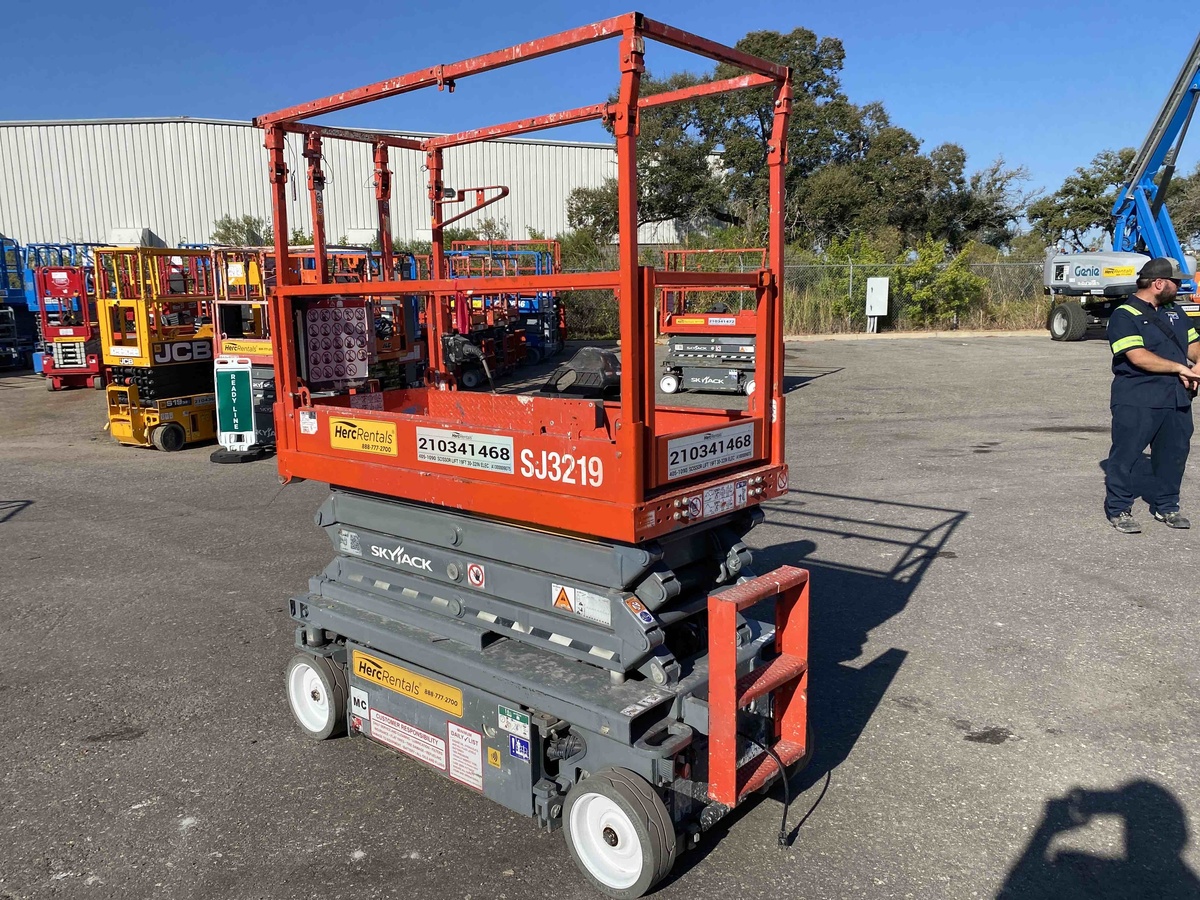 2021 Skyjack SJ3219-4