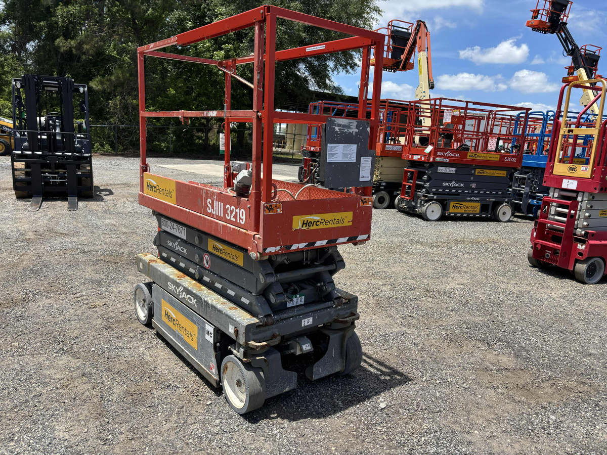 2019 Skyjack SJ3219-2