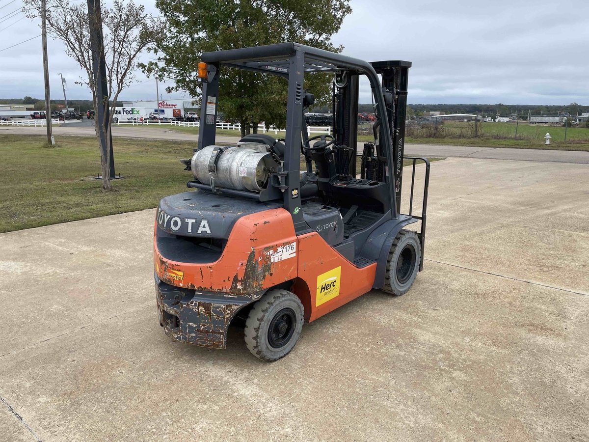 2019 Toyota 8FGU25-2