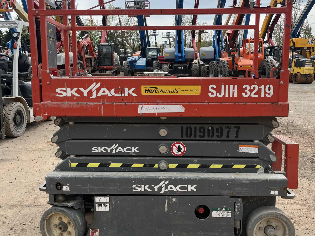 2016 Skyjack SJ3219-2