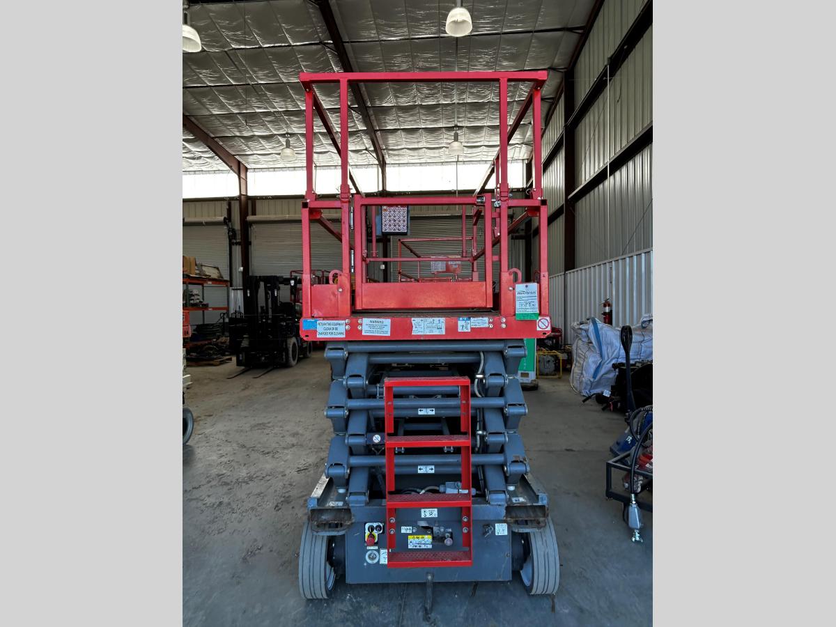 2017 Skyjack SJ4740