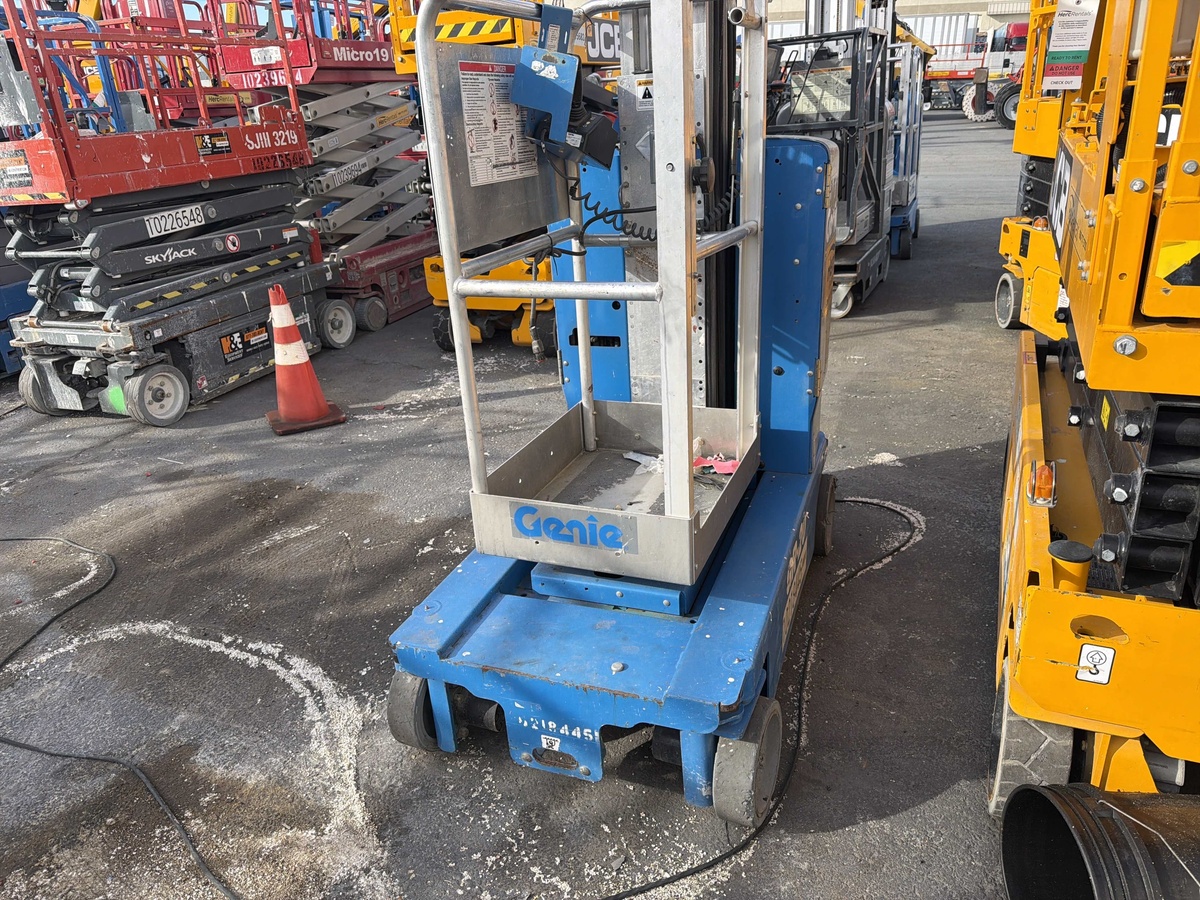 2017 Genie GR-20-3