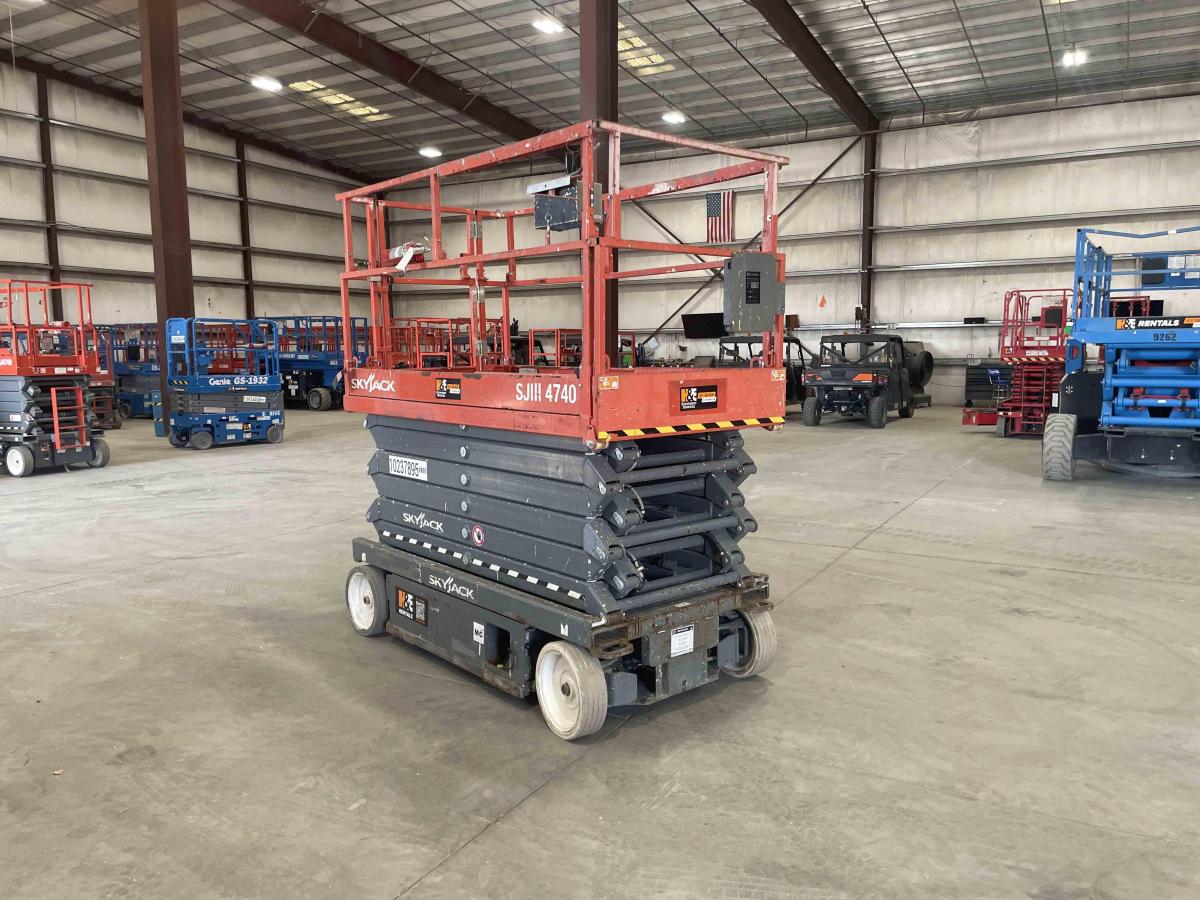 2018 Skyjack SJ4740