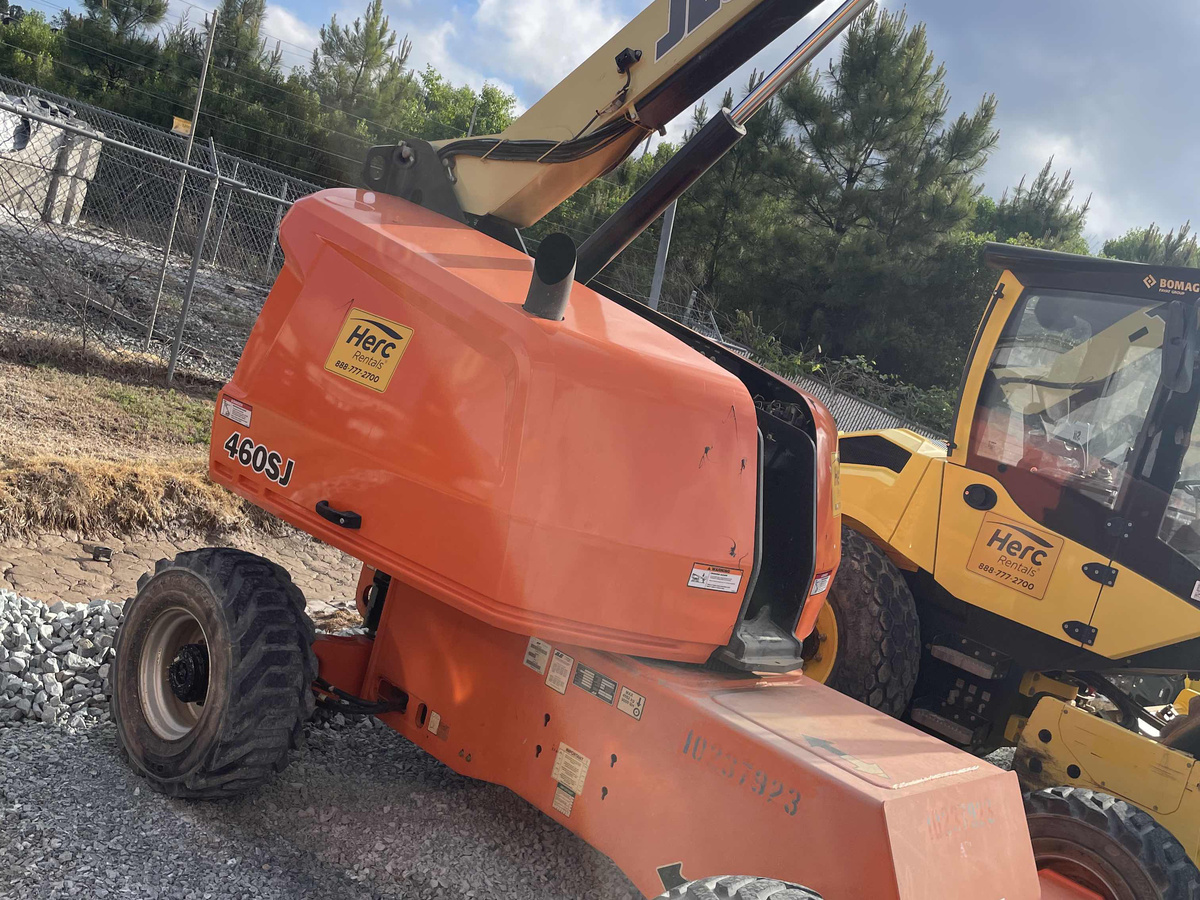 2018 JLG 460SJ-7