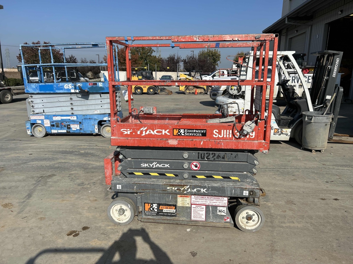 2017 Skyjack SJ3219-15