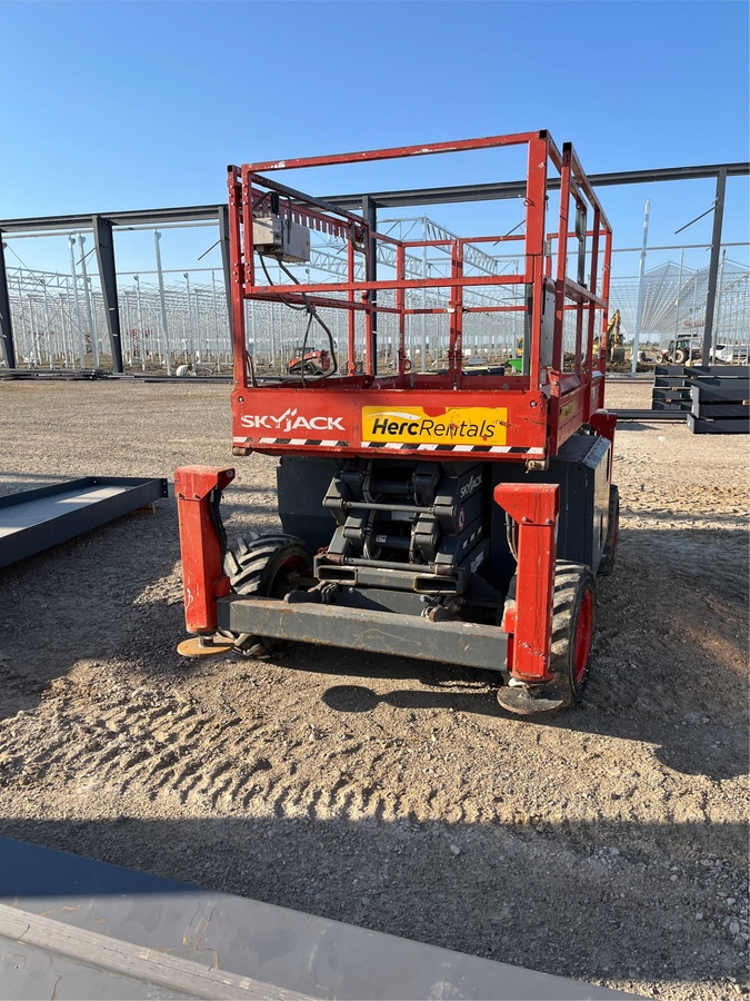 2018 Skyjack SJ-6826RT-4