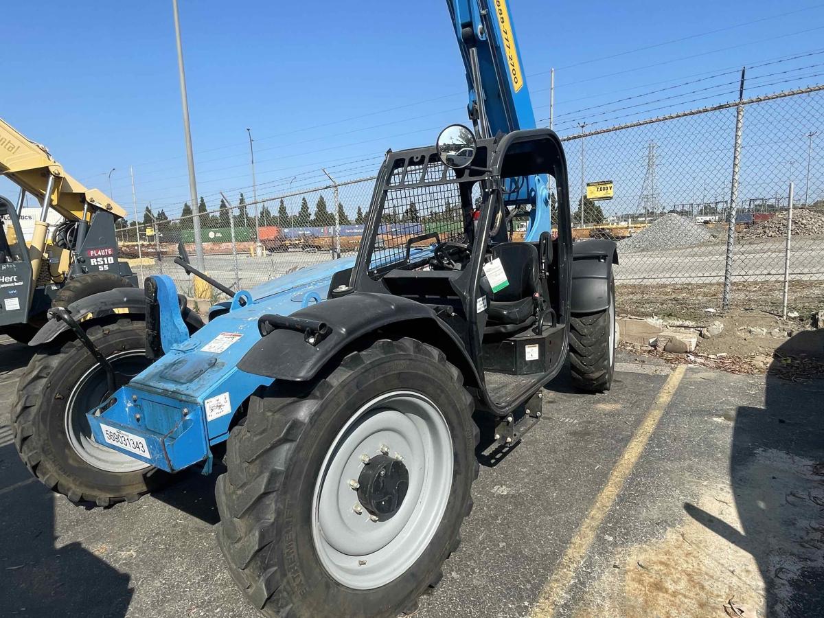 2017 Genie GTH-636