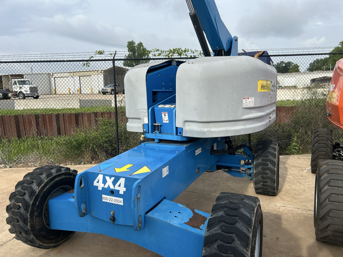 2018 Genie S-40-8