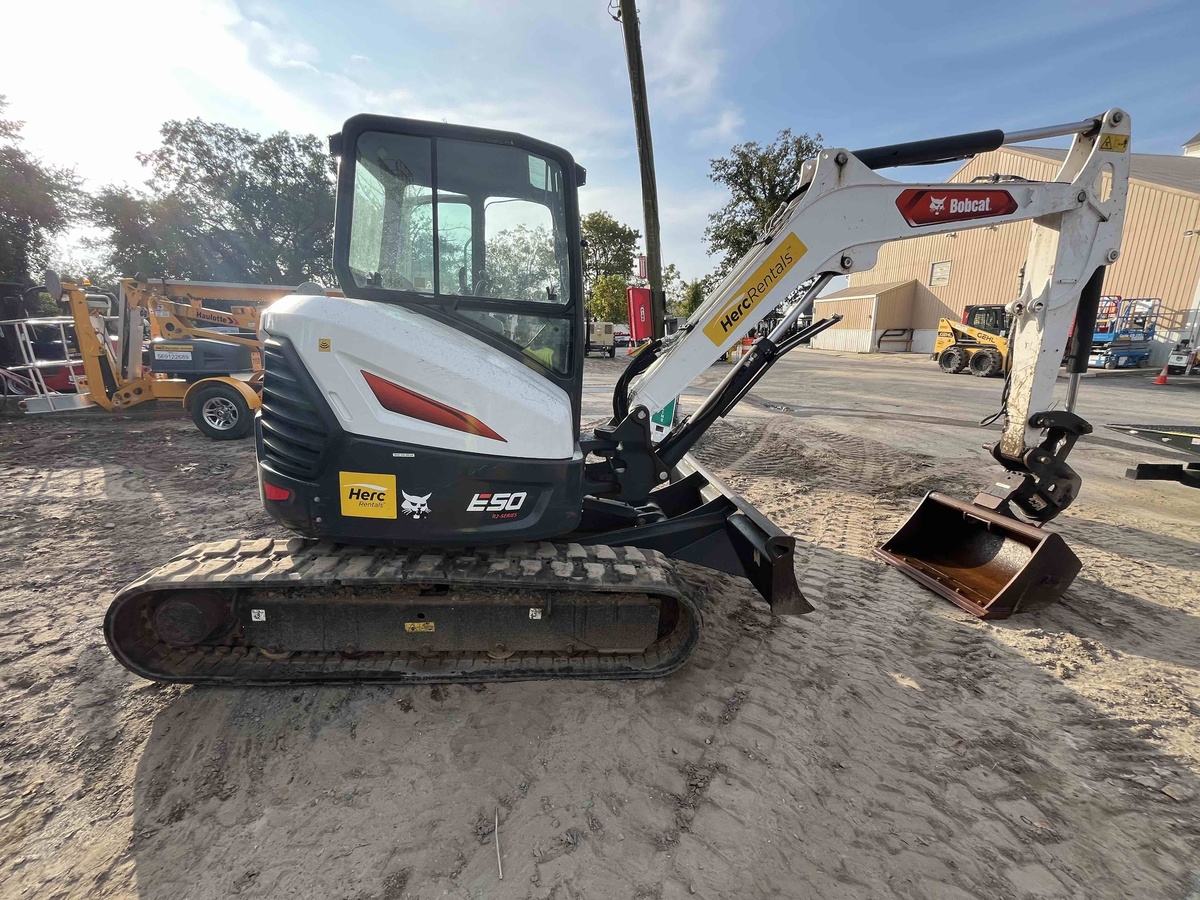 2021 Bobcat E50